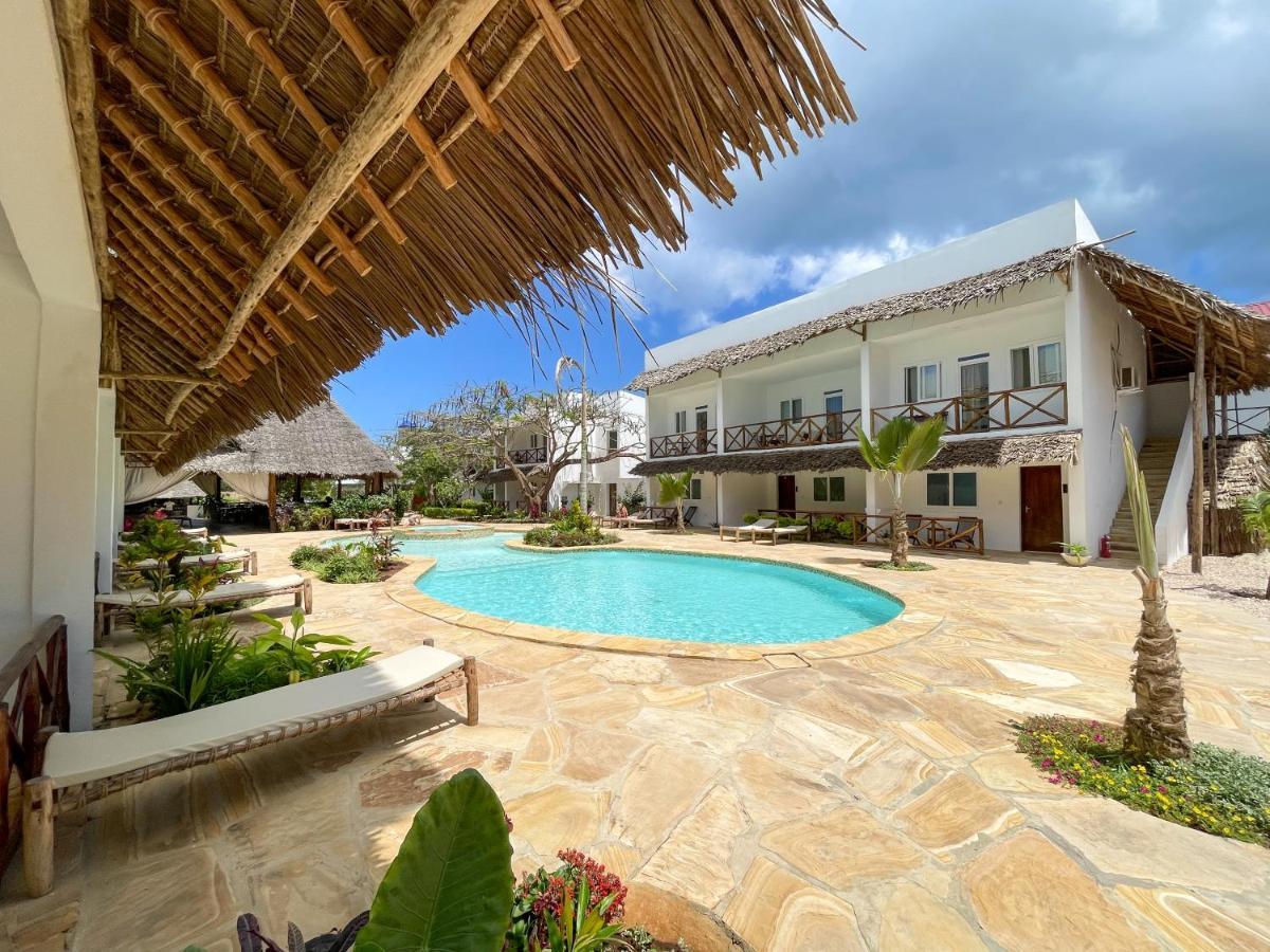 Kibanda Lodge And Beach Club ナングウィ エクステリア 写真